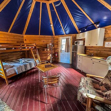 Auberge Du Vieux Moulin Sainte-Emélie 외부 사진
