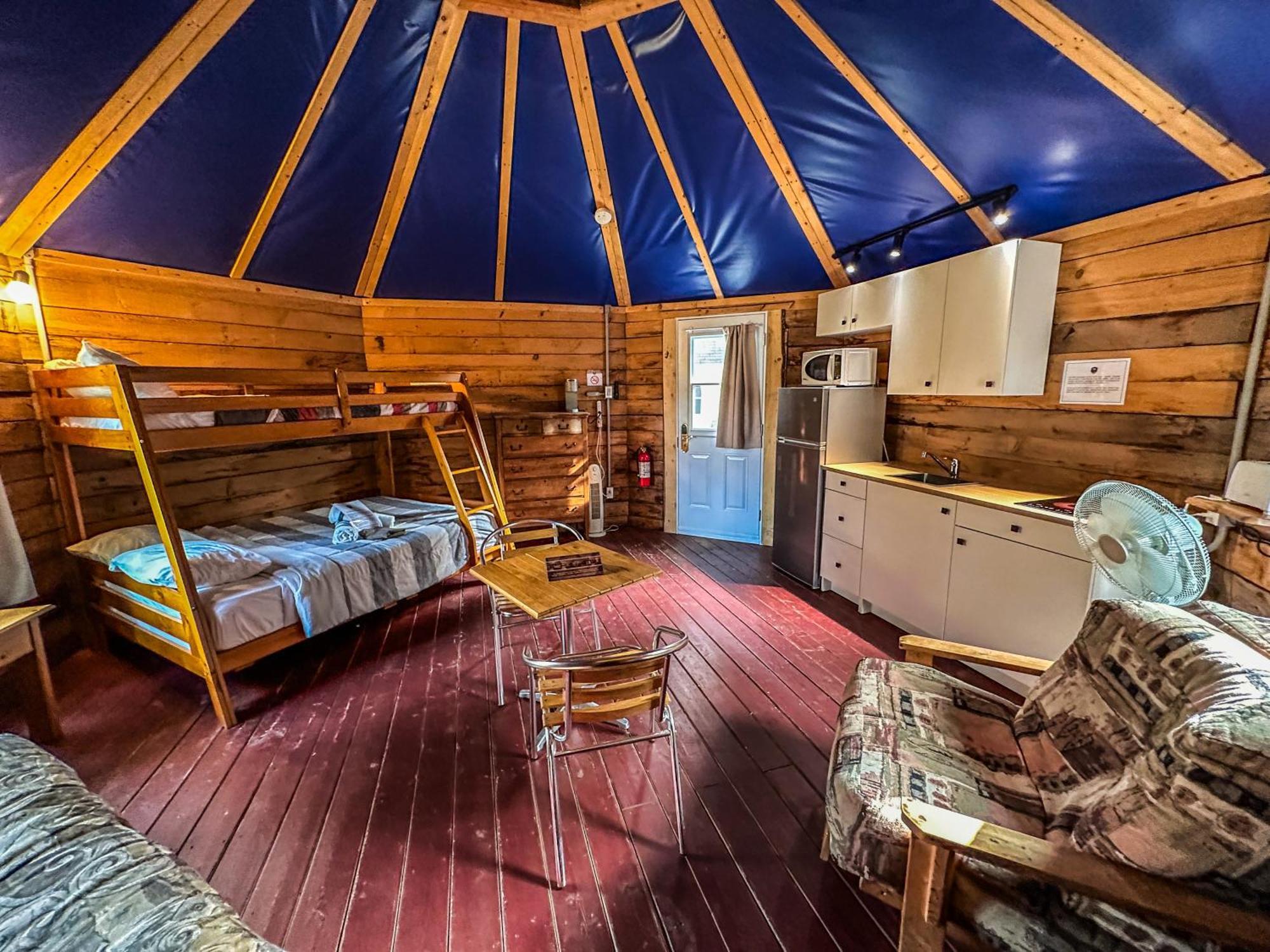 Auberge Du Vieux Moulin Sainte-Emélie 외부 사진