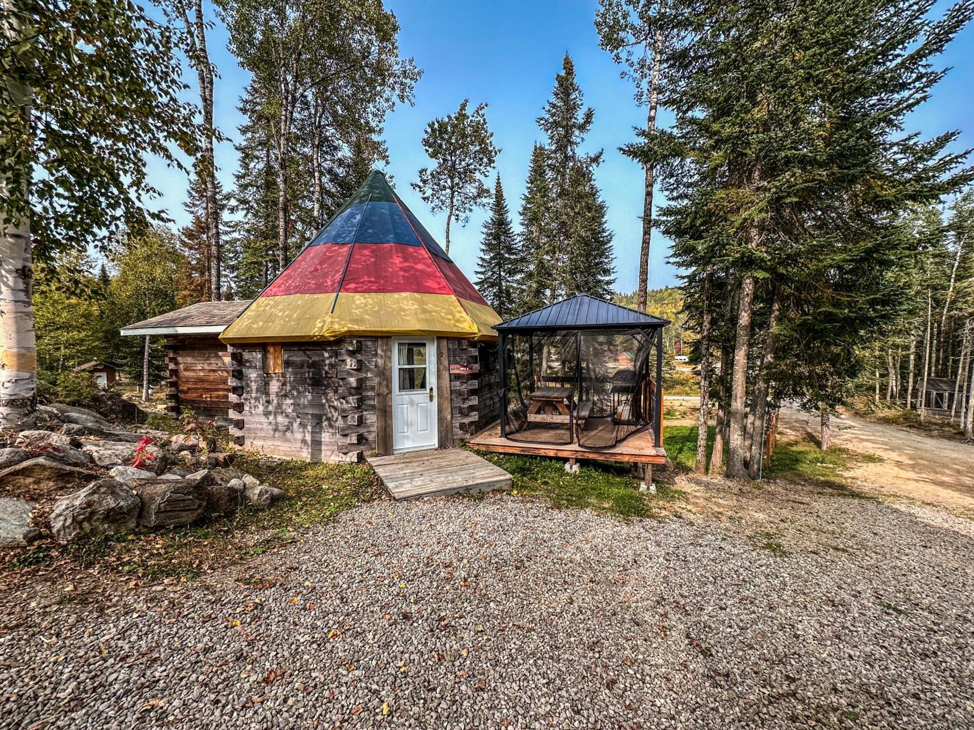 Auberge Du Vieux Moulin Sainte-Emélie 외부 사진